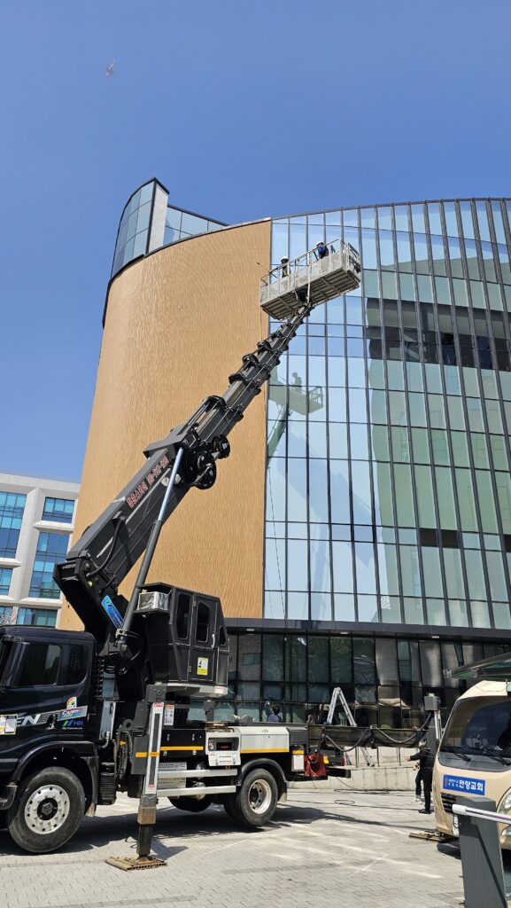 교회 외벽청소 전문업체 클린뷰 코리아｜안양교회 시공 후기 공개